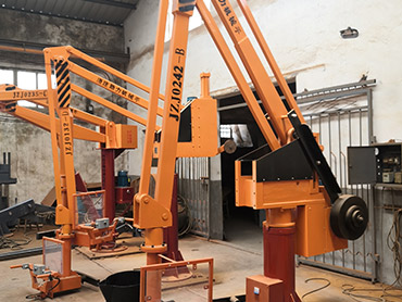 Jakie są korzyści z korzystania z mocy wspomaganej ramienia robota?