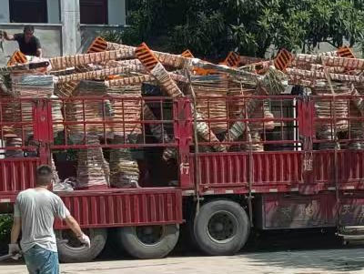 7 zestawów manipulatorów odlewniczych dostarczono do Birmy